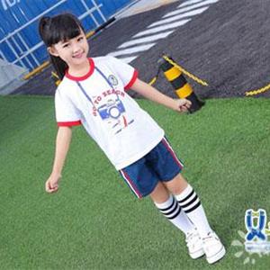 夏季幼儿园校服怎么穿好看