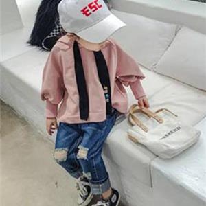 中国儿童健康成长的优质品牌——拉妮拉丫童装加盟