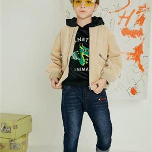 马骑顿童装男童绣花短裤供应