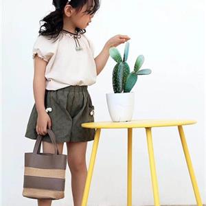 唯珂萌服饰零加盟费
