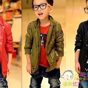 小玩童服装公司