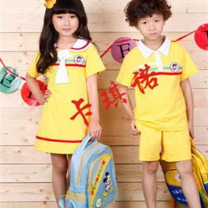卡琪诺幼儿园服还孩子快乐童年