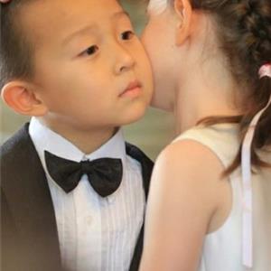 2013新款 男童女童 韩版T恤 短袖T恤 外贸童装批发 拼接 糖果色