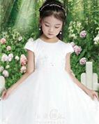玉童博尔童装产品图片