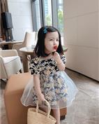 淘衣城堡童装产品图片