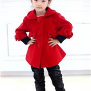 小学生穿什么羽绒服好看 双熊班纳适合女生的羽绒服