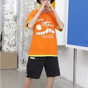 多彩童装穿搭 1+2=3演绎秋日的时髦魅力