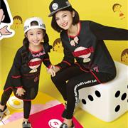 亲尚品牌甜美碎花亲子装 展现家庭的活力个性