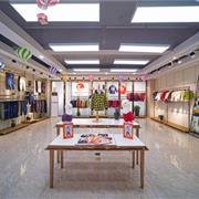 童装加盟就选喜洋洋 喜洋洋童装为儿童带来舒适、健康的精品服饰！