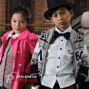 西瓜太郎2012秋冬童装 给孩子们最美好的独家童年记忆