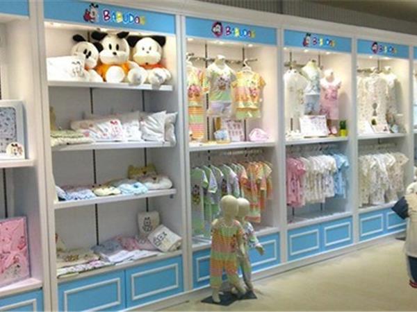 巴布豆童装店铺展示