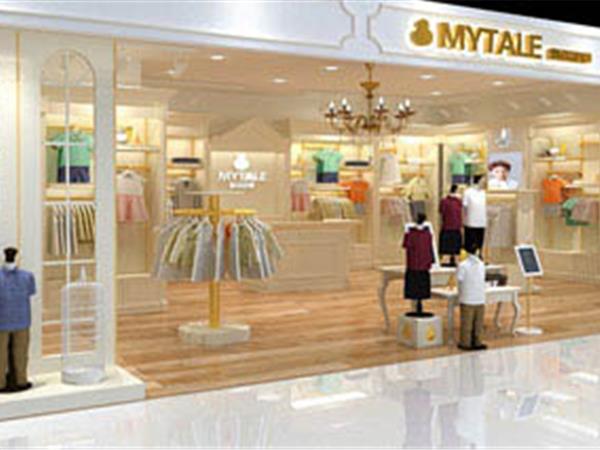童话故事童装店铺展示