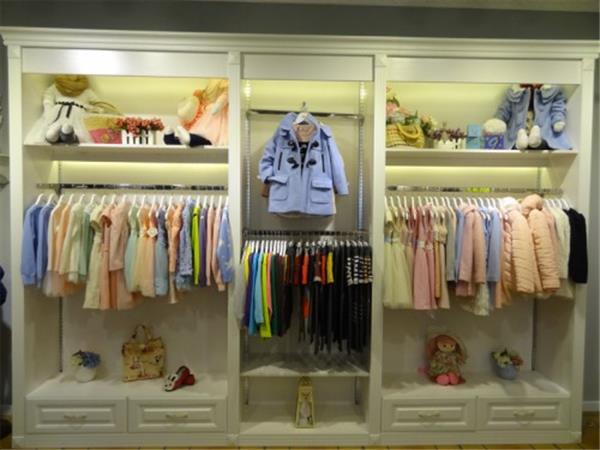 裘帛童装店铺展示