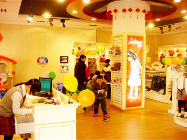 季季乐童装店铺展示