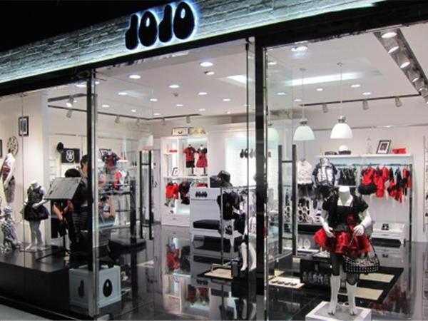 JOJO童装店铺展示