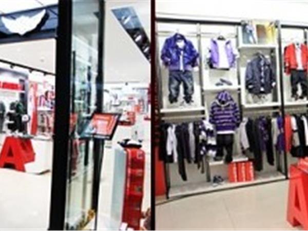 阿杰邦尼童装店铺展示