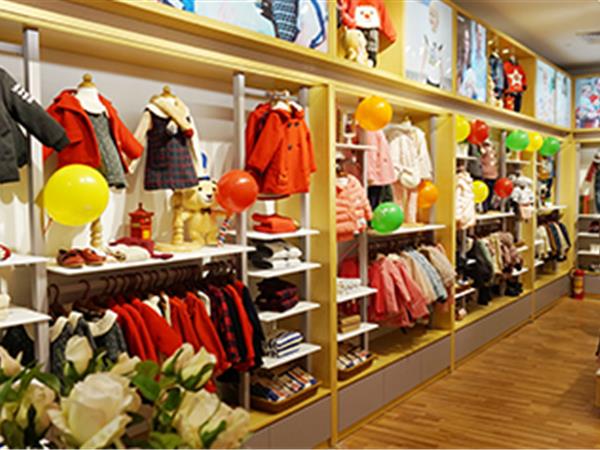 洛克泰迪童装店铺展示