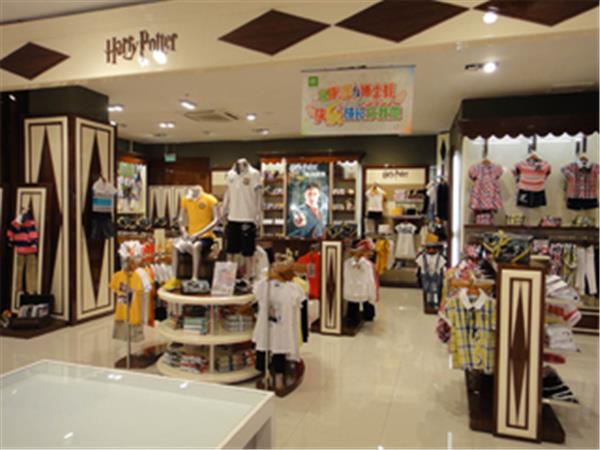 哈利波特童装店铺展示