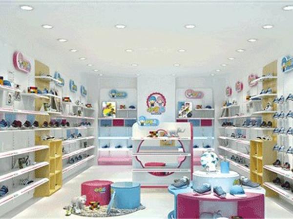 小叮当童装店铺展示