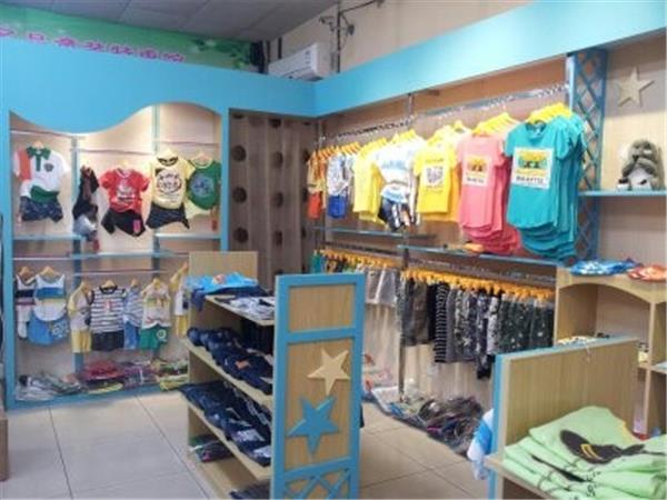 梦幻屋童装店铺展示
