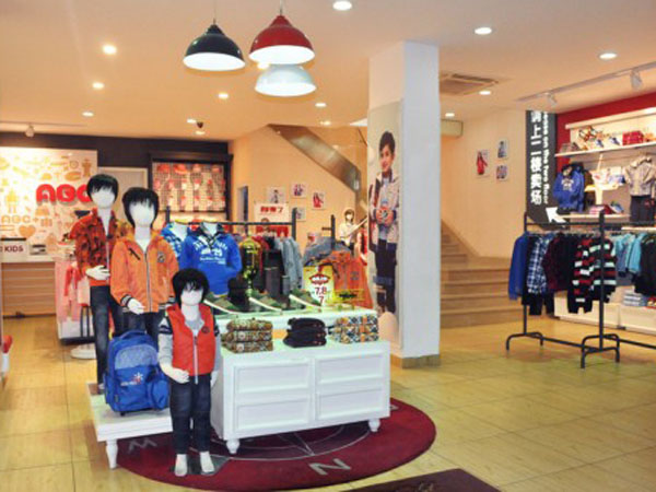 ABC童装店铺展示