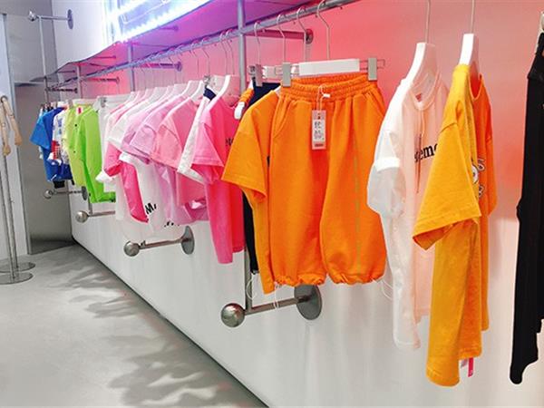 AoAoMao童装店铺展示