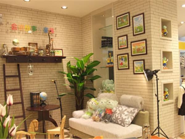 嗒嘀嗒童装店铺展示