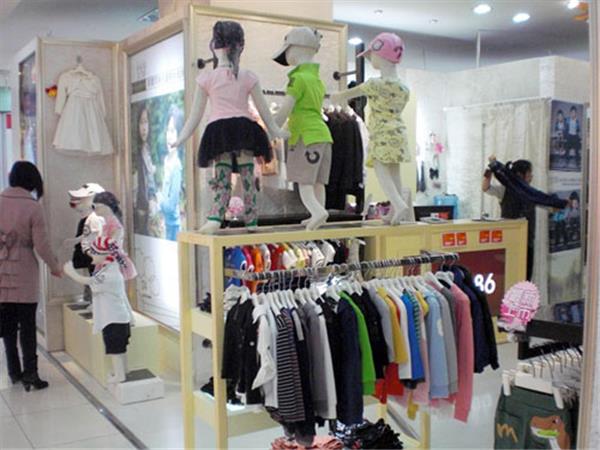 小天地童装店铺展示