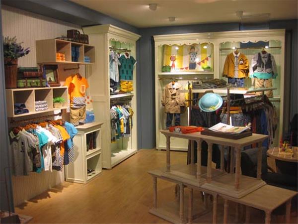 马拉丁童装店铺展示