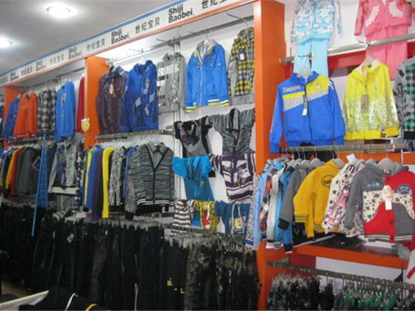 世纪宝贝童装店铺展示