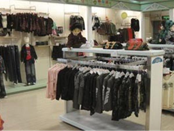 超级顽童童装店铺展示