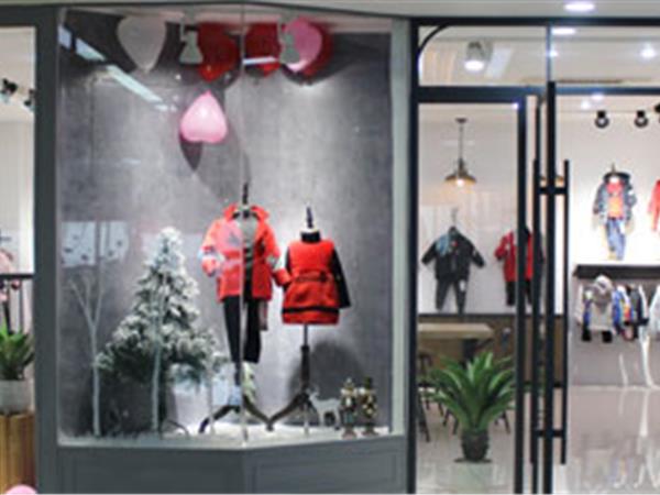 玛宝乐童装店铺展示