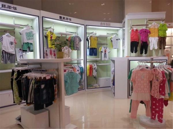 娜样年华童装店铺展示