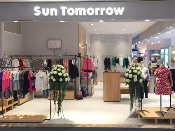 sun tomorrow童装店铺展示