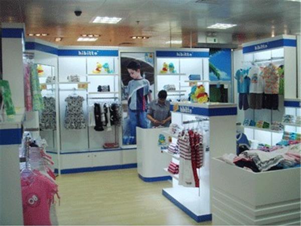 哈利比蒂童装店铺展示