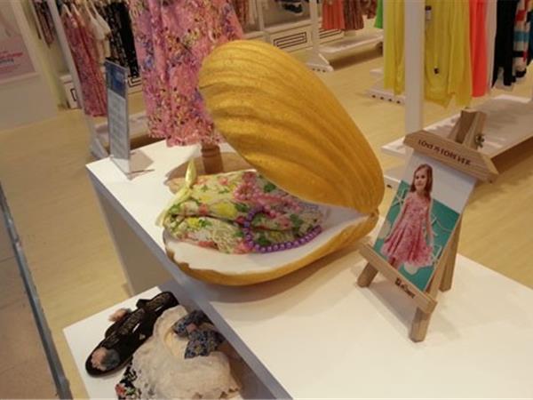 SFITKIDS童装店铺展示