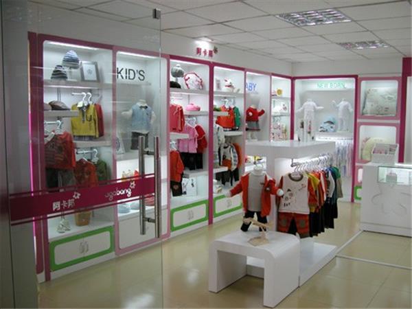 阿卡邦童装店铺展示
