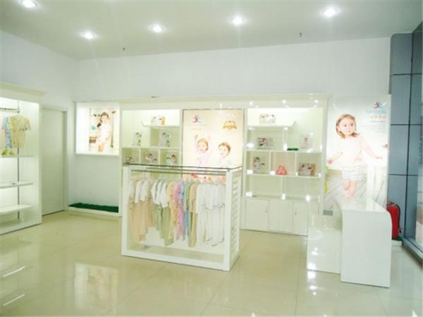 塔米拉拉童装店铺展示