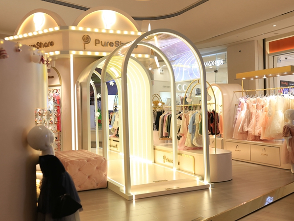 蓬纱馆童装店铺展示 蓬纱馆童装店铺展示
