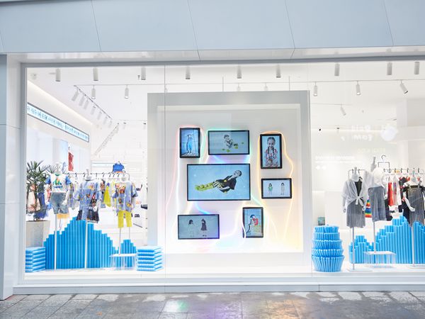 sun tomorrow童装店铺展示