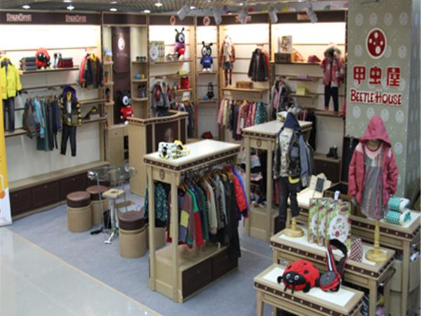 甲虫屋童装店铺展示