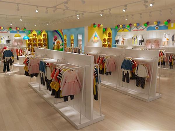 世纪童话童装店铺展示
