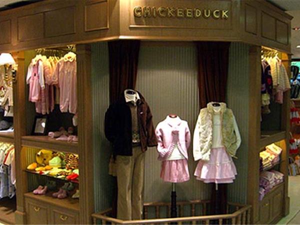 CHICKEEDUCK童装店铺展示