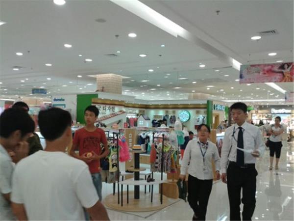 G-Brand童装店铺展示