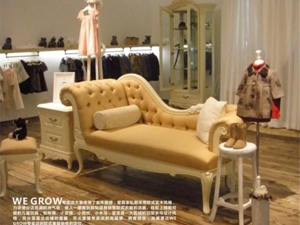 威格璐丝童装店铺展示