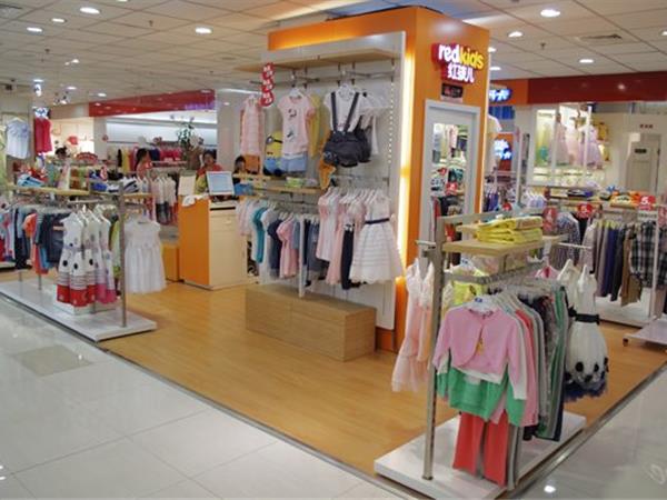 囧小孩童装店铺展示
