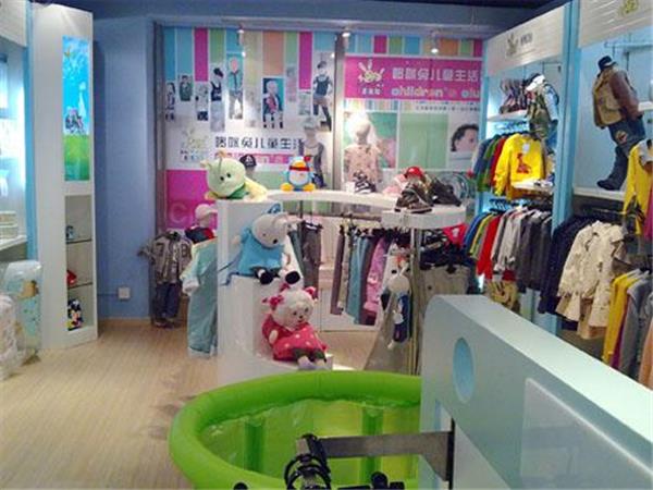 哆咪兔童装店铺展示