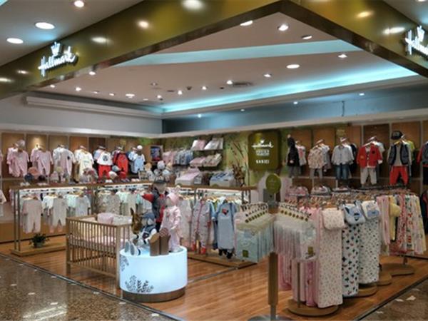 hallmark babies童装店铺展示