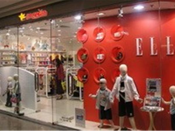 快乐E百童装店铺展示