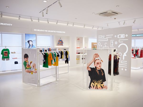 sun tomorrow童装店铺展示